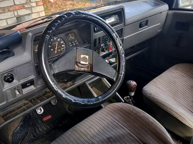 Червоний Опель Корса, об'ємом двигуна 1.2 л та пробігом 0 тис. км за 500 $, фото 8 на Automoto.ua