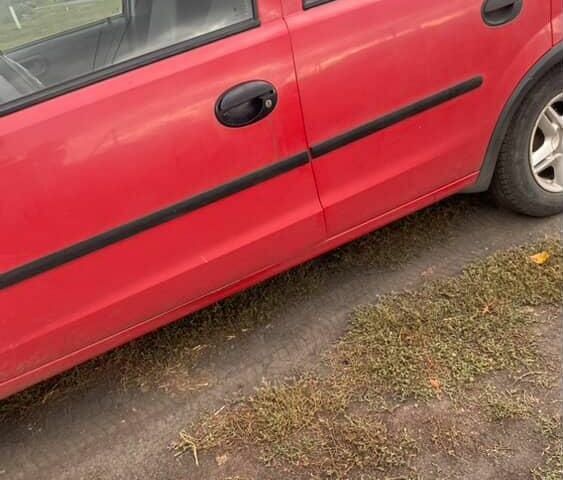 Опель Корса 2001 в Днепре (Днепропетровске) на Automoto.ua Красный Опель Корса, объемом двигателя 1 л и пробегом 29 тыс. км за 2158 $, фото 2 на Automoto.ua