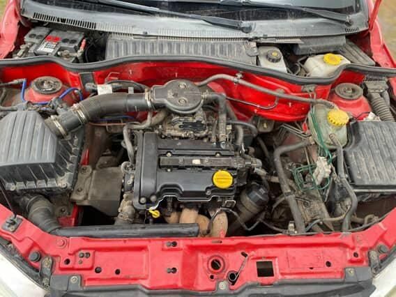 Опель Корса 2001 в Днепре (Днепропетровске) на Automoto.ua Красный Опель Корса, объемом двигателя 1 л и пробегом 29 тыс. км за 2158 $, фото 4 на Automoto.ua