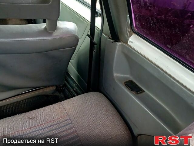 Опель Корса, объемом двигателя 1.4 л и пробегом 97 тыс. км за 600 $, фото 6 на Automoto.ua