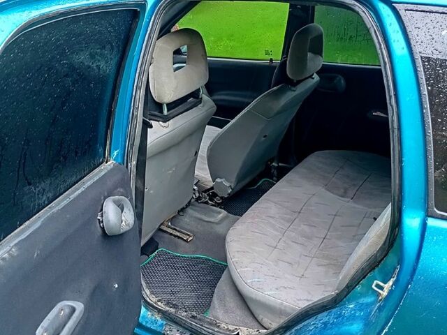 Опель Корса, объемом двигателя 1.2 л и пробегом 264 тыс. км за 1400 $, фото 1 на Automoto.ua