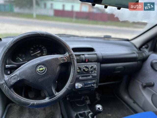 Опель Корса, объемом двигателя 1.4 л и пробегом 226 тыс. км за 1850 $, фото 8 на Automoto.ua