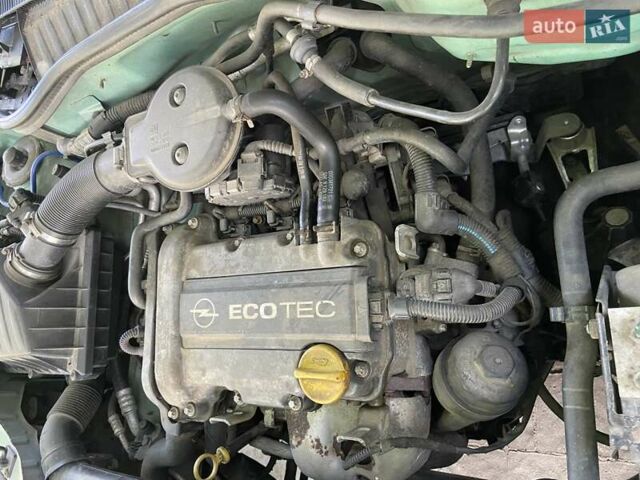 Опель Корса, объемом двигателя 1 л и пробегом 167 тыс. км за 3000 $, фото 16 на Automoto.ua