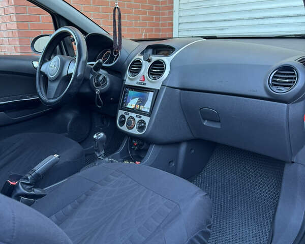 Опель Корса, об'ємом двигуна 1.4 л та пробігом 208 тис. км за 5200 $, фото 6 на Automoto.ua