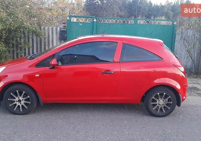Опель Корса, объемом двигателя 1.23 л и пробегом 97 тыс. км за 6392 $, фото 4 на Automoto.ua