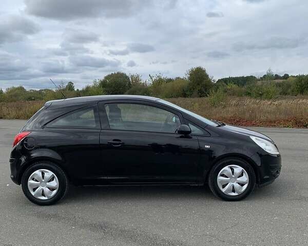 Опель Корса, объемом двигателя 1 л и пробегом 194 тыс. км за 4100 $, фото 3 на Automoto.ua