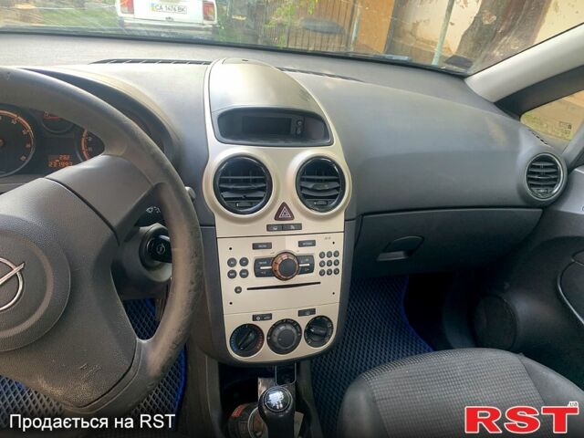 Опель Корса, объемом двигателя 1.2 л и пробегом 230 тыс. км за 5100 $, фото 9 на Automoto.ua