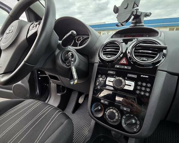 Опель Корса, об'ємом двигуна 1.25 л та пробігом 212 тис. км за 5000 $, фото 29 на Automoto.ua