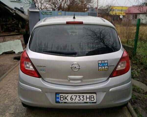 Опель Корса, об'ємом двигуна 1.3 л та пробігом 240 тис. км за 4700 $, фото 3 на Automoto.ua
