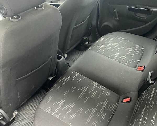 Опель Корса, объемом двигателя 1.2 л и пробегом 265 тыс. км за 3700 $, фото 5 на Automoto.ua