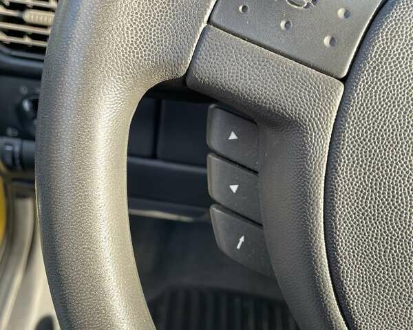 Опель Корса 2002 у Полтаві на Automoto.ua Жовтий Опель Корса, об'ємом двигуна 1.2 л та пробігом 192 тис. км за 3600 $, фото 35 на Automoto.ua