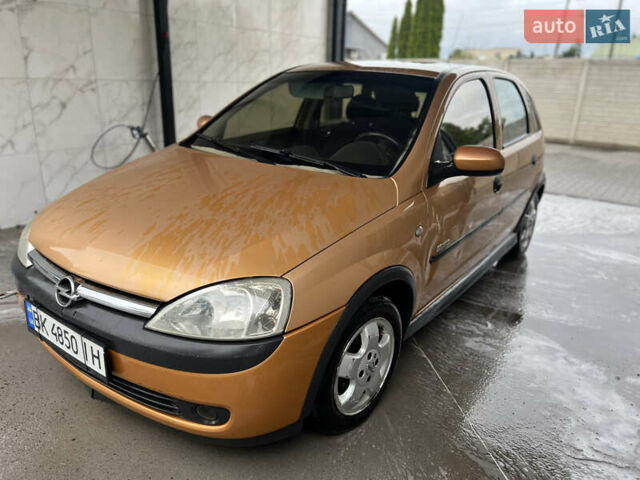 Жовтий Опель Корса, об'ємом двигуна 1.2 л та пробігом 244 тис. км за 3300 $, фото 3 на Automoto.ua