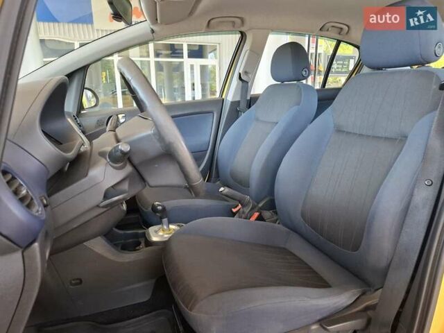Жовтий Опель Корса, об'ємом двигуна 1.23 л та пробігом 170 тис. км за 6100 $, фото 14 на Automoto.ua