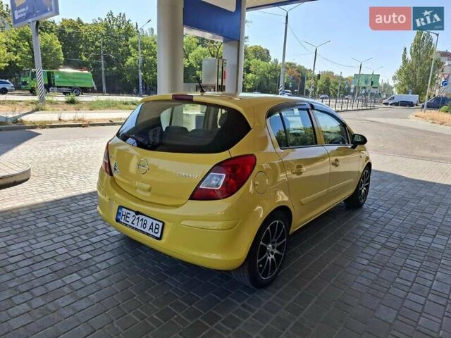 Жовтий Опель Корса, об'ємом двигуна 1.23 л та пробігом 170 тис. км за 6100 $, фото 7 на Automoto.ua