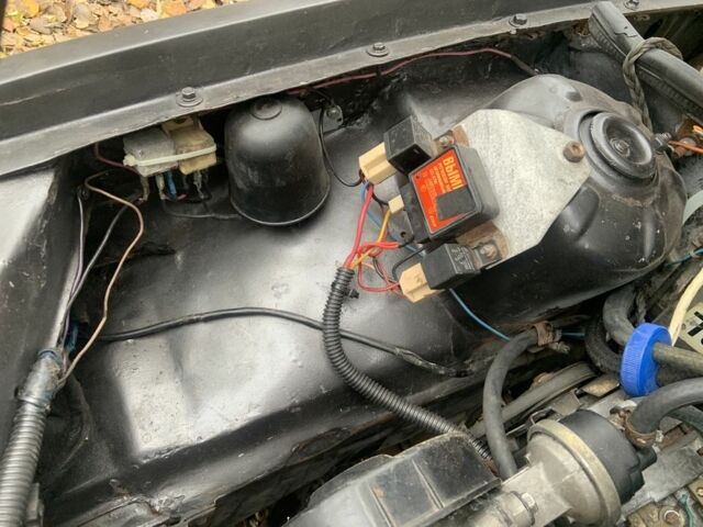 Серый Опель Корса, объемом двигателя 1.3 л и пробегом 333 тыс. км за 600 $, фото 21 на Automoto.ua