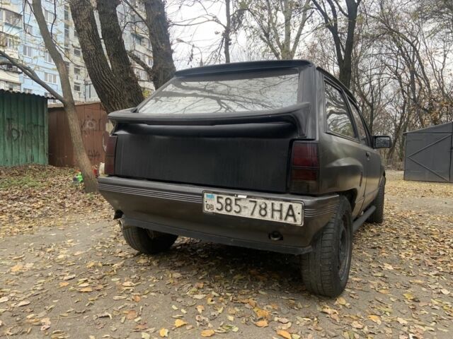 Серый Опель Корса, объемом двигателя 1.3 л и пробегом 333 тыс. км за 600 $, фото 1 на Automoto.ua