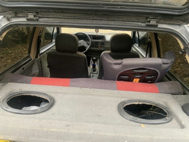 Серый Опель Корса, объемом двигателя 1.3 л и пробегом 333 тыс. км за 600 $, фото 13 на Automoto.ua