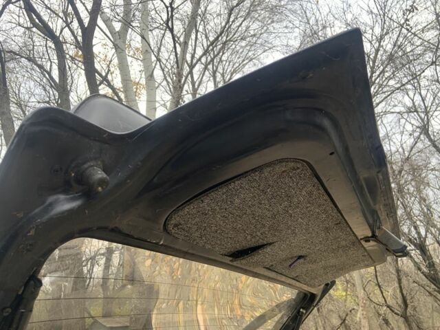 Серый Опель Корса, объемом двигателя 1.3 л и пробегом 333 тыс. км за 600 $, фото 16 на Automoto.ua