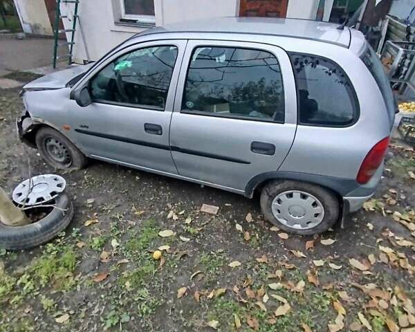 Серый Опель Корса, объемом двигателя 1.2 л и пробегом 220 тыс. км за 550 $, фото 1 на Automoto.ua