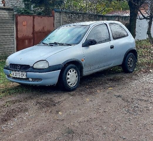 Серый Опель Корса, объемом двигателя 1 л и пробегом 2 тыс. км за 1500 $, фото 2 на Automoto.ua