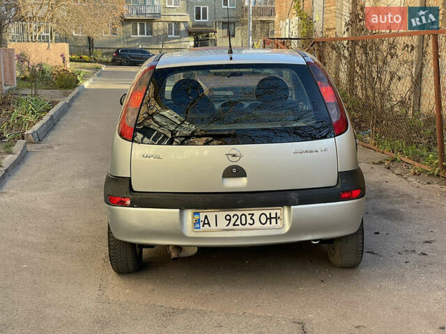 Серый Опель Корса, объемом двигателя 1.2 л и пробегом 220 тыс. км за 2350 $, фото 2 на Automoto.ua