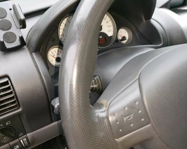 Серый Опель Корса, объемом двигателя 0 л и пробегом 138 тыс. км за 3450 $, фото 6 на Automoto.ua