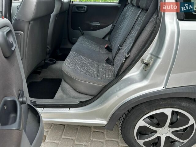 Сірий Опель Корса, об'ємом двигуна 0.97 л та пробігом 260 тис. км за 1900 $, фото 32 на Automoto.ua