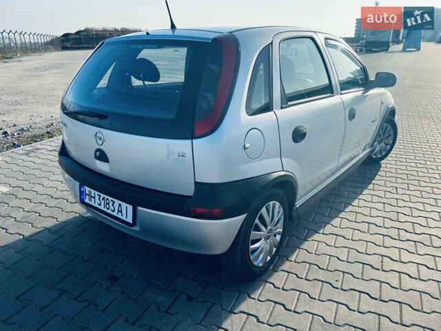 Серый Опель Корса, объемом двигателя 1.2 л и пробегом 194 тыс. км за 3600 $, фото 1 на Automoto.ua
