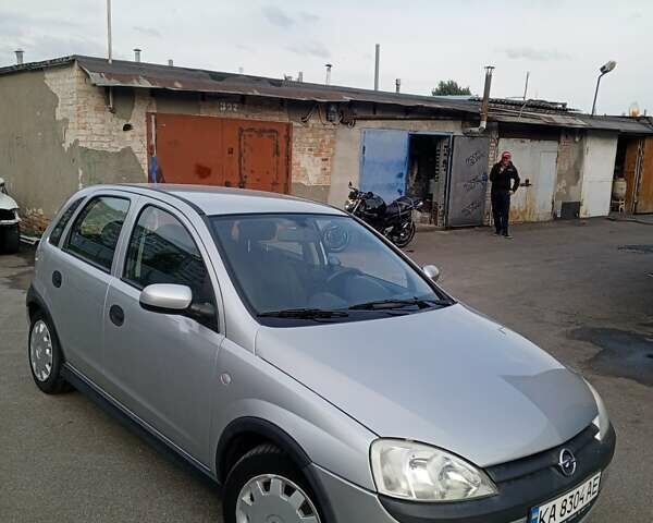 Сірий Опель Корса, об'ємом двигуна 1.2 л та пробігом 182 тис. км за 3100 $, фото 1 на Automoto.ua