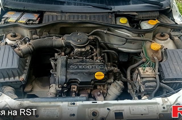 Опель Корса 2002 в Гайсине на Automoto.ua Серый Опель Корса, объемом двигателя 1 л и пробегом 250 тыс. км за 2700 $, фото 8 на Automoto.ua