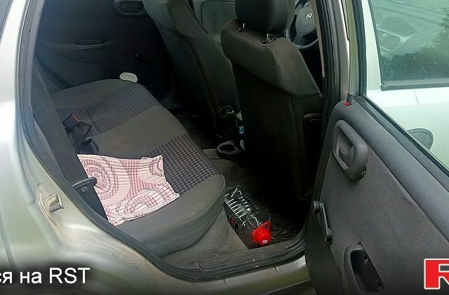 Опель Корса 2002 в Гайсине на Automoto.ua Серый Опель Корса, объемом двигателя 1 л и пробегом 250 тыс. км за 2700 $, фото 5 на Automoto.ua