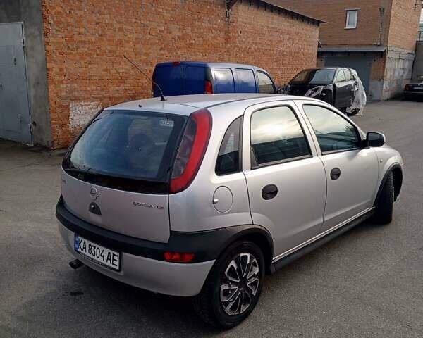 Сірий Опель Корса, об'ємом двигуна 1.2 л та пробігом 182 тис. км за 3100 $, фото 5 на Automoto.ua