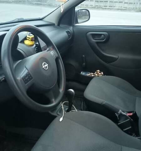 Сірий Опель Корса, об'ємом двигуна 0.97 л та пробігом 198 тис. км за 3200 $, фото 4 на Automoto.ua