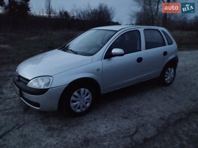 Сірий Опель Корса, об'ємом двигуна 1.69 л та пробігом 384 тис. км за 3150 $, фото 1 на Automoto.ua