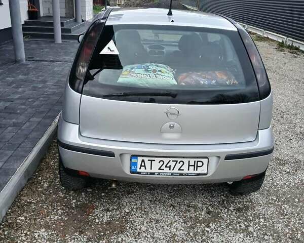 Серый Опель Корса, объемом двигателя 1.2 л и пробегом 245 тыс. км за 3500 $, фото 1 на Automoto.ua