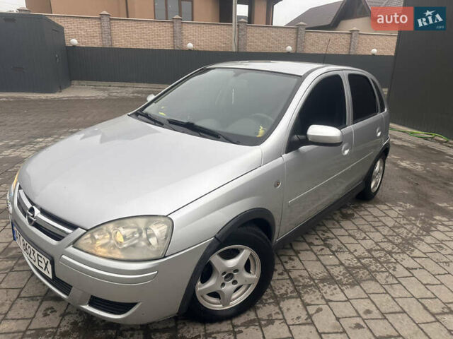 Серый Опель Корса, объемом двигателя 1 л и пробегом 238 тыс. км за 2800 $, фото 3 на Automoto.ua