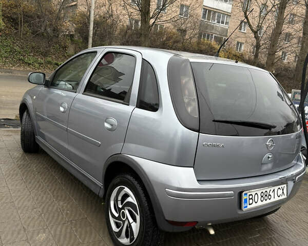 Серый Опель Корса, объемом двигателя 1 л и пробегом 137 тыс. км за 3600 $, фото 12 на Automoto.ua