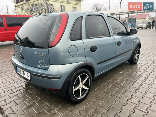 Сірий Опель Корса, об'ємом двигуна 1.23 л та пробігом 177 тис. км за 3400 $, фото 3 на Automoto.ua