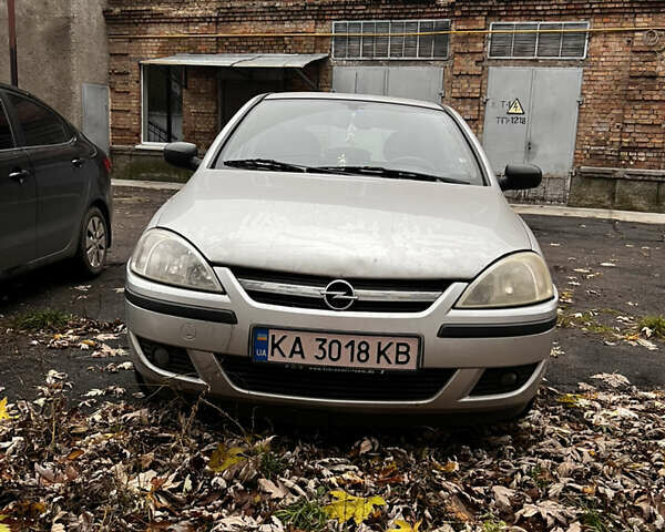 Серый Опель Корса, объемом двигателя 1.2 л и пробегом 180 тыс. км за 2800 $, фото 6 на Automoto.ua