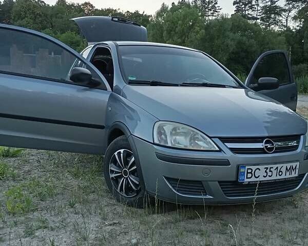 Серый Опель Корса, объемом двигателя 1 л и пробегом 211 тыс. км за 3100 $, фото 5 на Automoto.ua