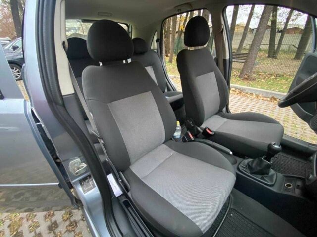 Серый Опель Корса, объемом двигателя 1.2 л и пробегом 128 тыс. км за 3000 $, фото 11 на Automoto.ua