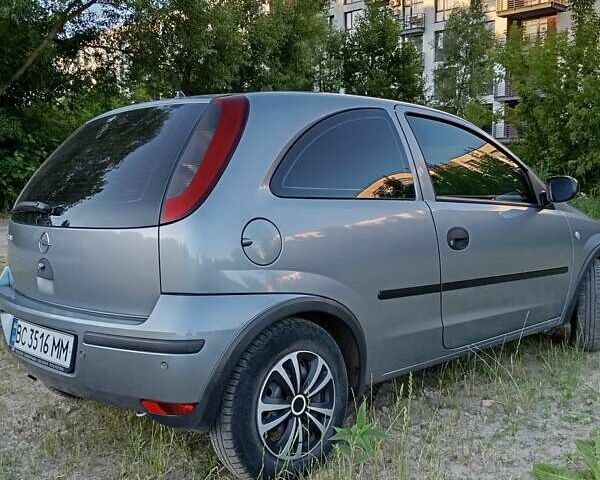 Серый Опель Корса, объемом двигателя 1 л и пробегом 211 тыс. км за 3100 $, фото 7 на Automoto.ua