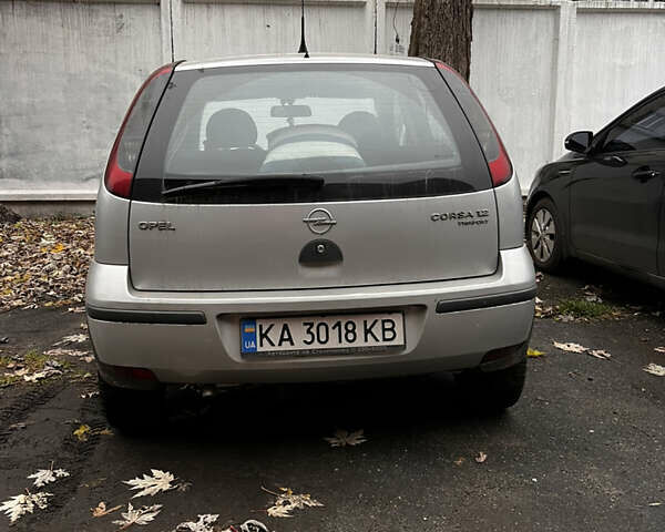 Серый Опель Корса, объемом двигателя 1.2 л и пробегом 180 тыс. км за 2800 $, фото 1 на Automoto.ua
