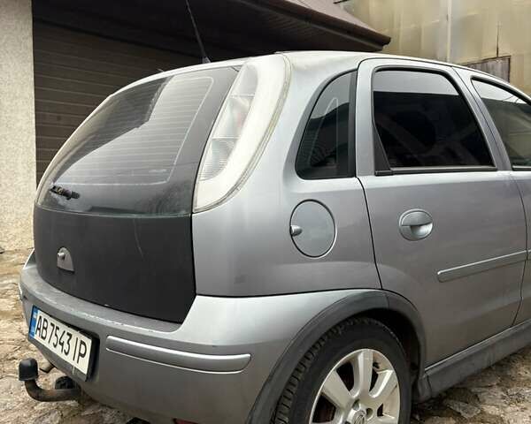 Серый Опель Корса, объемом двигателя 1 л и пробегом 216 тыс. км за 3800 $, фото 3 на Automoto.ua