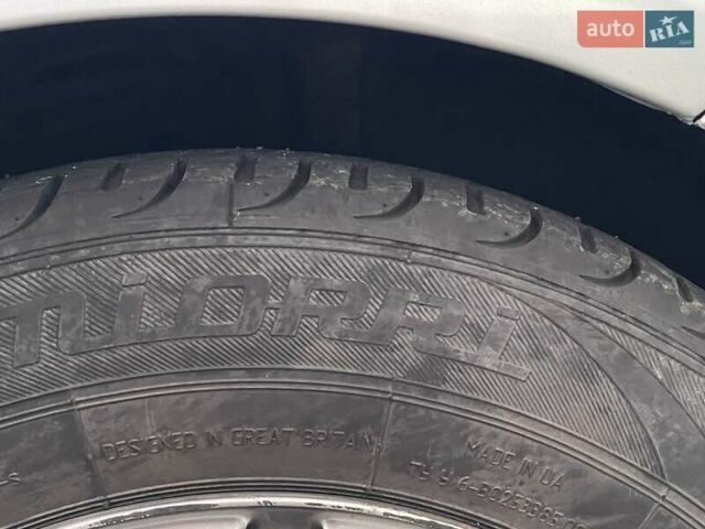 Серый Опель Корса, объемом двигателя 1.23 л и пробегом 39 тыс. км за 6500 $, фото 40 на Automoto.ua