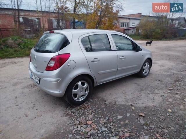 Опель Корса 2007 в Калуше на Automoto.ua Серый Опель Корса, объемом двигателя 1.3 л и пробегом 179 тыс. км за 3850 $, фото 12 на Automoto.ua