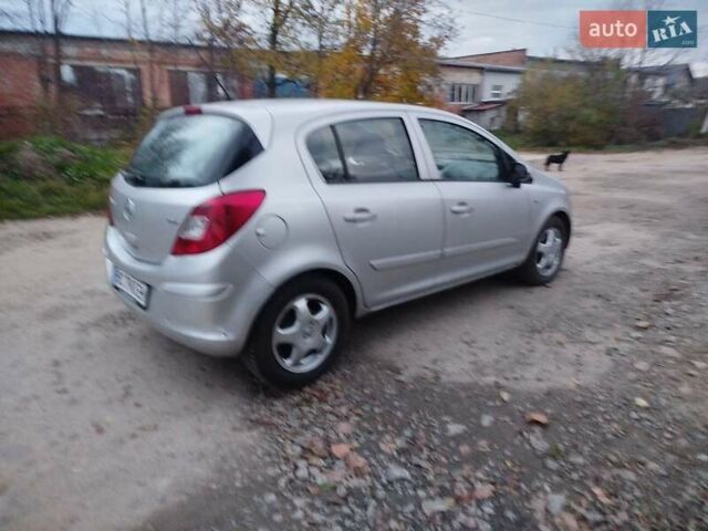 Опель Корса 2007 в Калуше на Automoto.ua Серый Опель Корса, объемом двигателя 1.3 л и пробегом 179 тыс. км за 3850 $, фото 15 на Automoto.ua