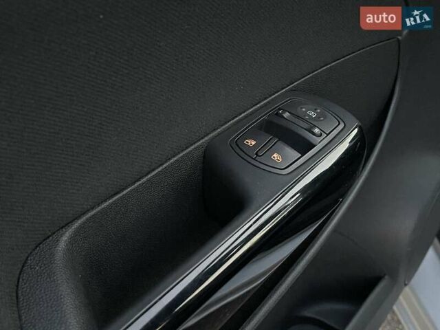 Серый Опель Корса, объемом двигателя 1.23 л и пробегом 39 тыс. км за 6500 $, фото 17 на Automoto.ua