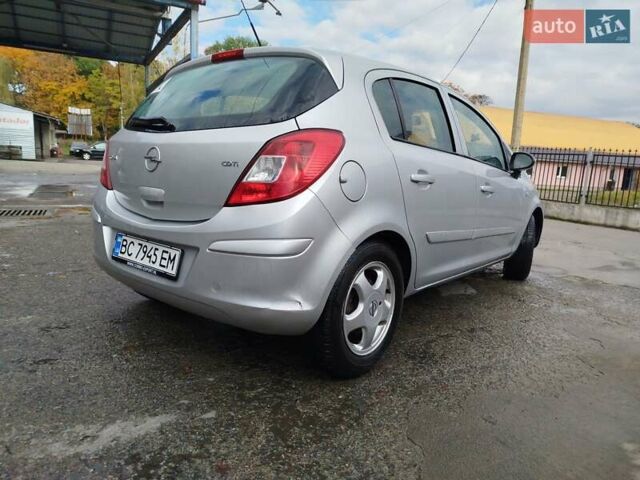 Опель Корса 2007 в Калуше на Automoto.ua Серый Опель Корса, объемом двигателя 1.3 л и пробегом 179 тыс. км за 3850 $, фото 7 на Automoto.ua