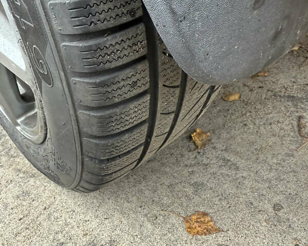 Сірий Опель Корса, об'ємом двигуна 1.23 л та пробігом 230 тис. км за 3999 $, фото 4 на Automoto.ua